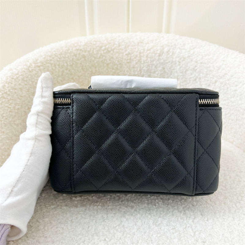 Chanel 22C Small Vanity in Black Caviar and LGHW