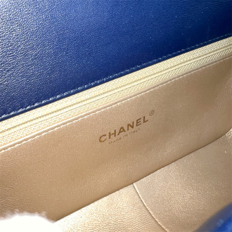 Chanel Seasonal Medium Flap in Navy Lambskin GHW