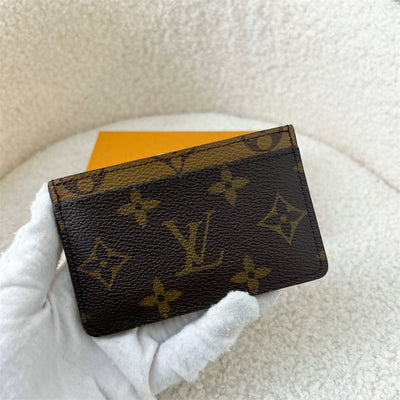 LV Flat Card Holder in Reverse Monogram Canvas