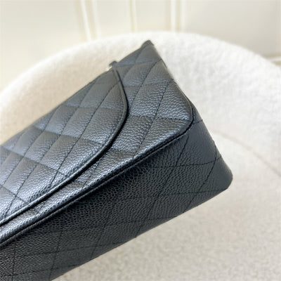 Chanel Small Classic Flap CF in Black Caviar GHW