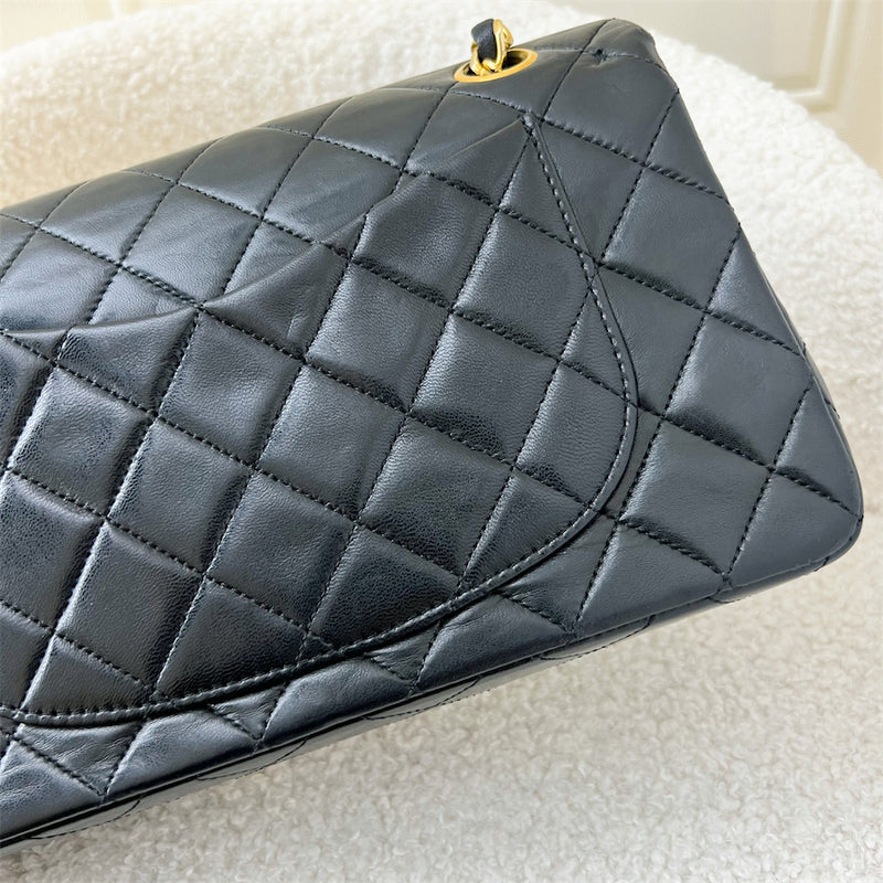 Chanel Vintage Small Classic Flap CF in Black Lambskin GHW