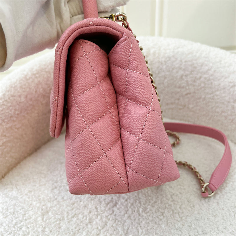 Chanel Small (24cm) Coco Handle in Pink Caviar GHW