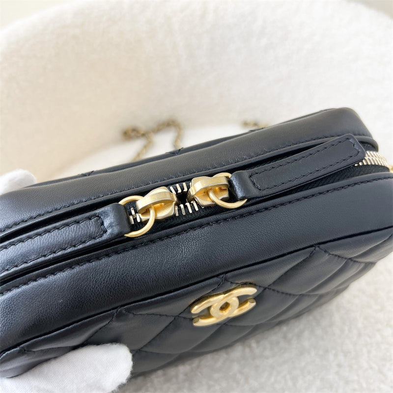 Chanel 22S Pearl Crush Camera Bag in Black Lambskin AGHW