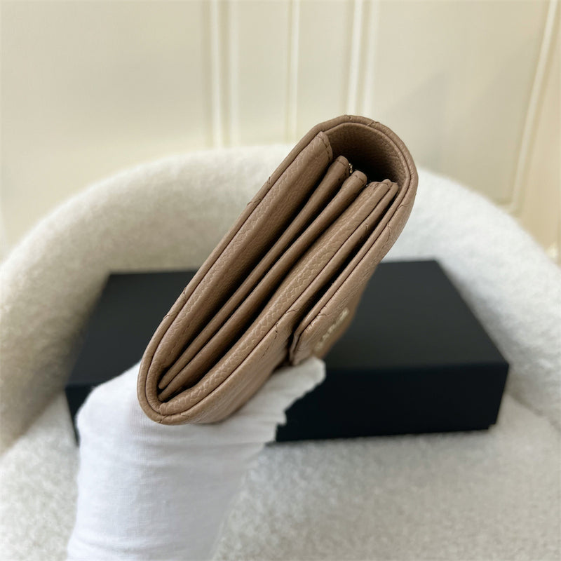 Chanel Classic Long Wallet in Beige Caviar LGHW