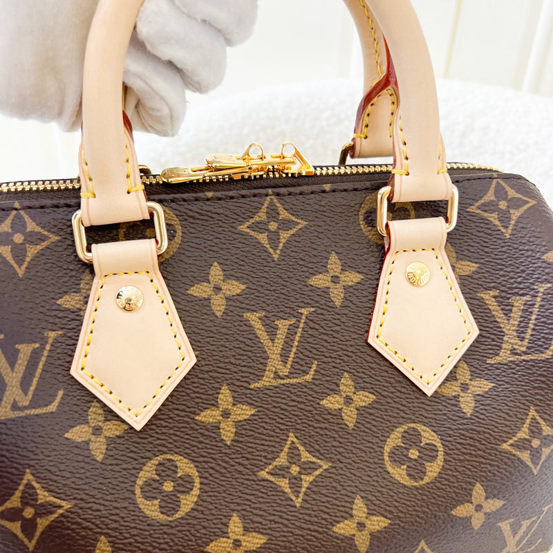 LV Speedy Bandouliere 20 in Monogram Canvas and Black Patterned Strap
