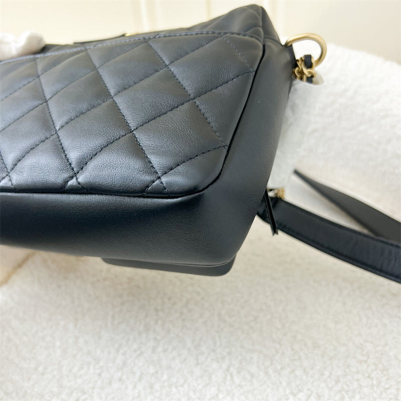 Chanel 22C Seasonal Camera Bag in Black Calfskin AGHW