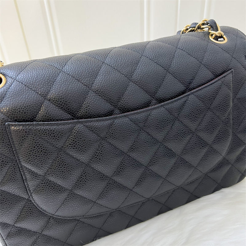 Chanel Classic Jumbo Double Flap in Black Caviar GHW