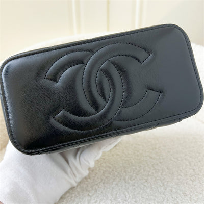 Chanel 23C Small Vanity in Black Lambskin AGHW