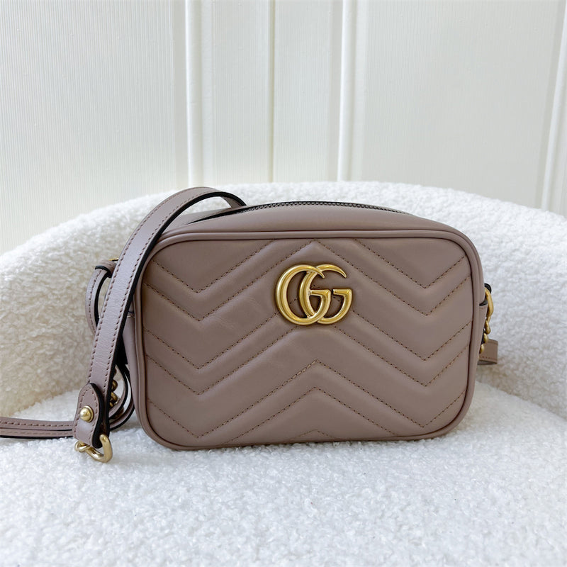 Gucci Mini Marmont Camera Bag in Nude Pink AGHW
