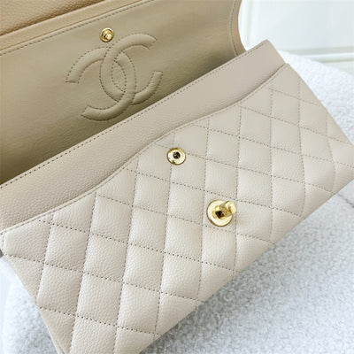 Chanel Medium Classic Flap CF in Beige Clair Caviar GHW