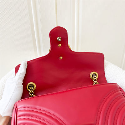 Gucci Small GG Marmont Flap in Red Calfskin AGHW