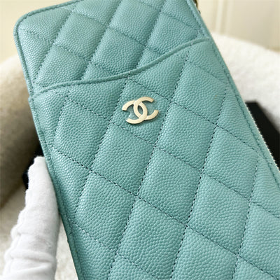 Chanel Classic Phone Pouch / Holder in Seafoam Green Caviar LGHW