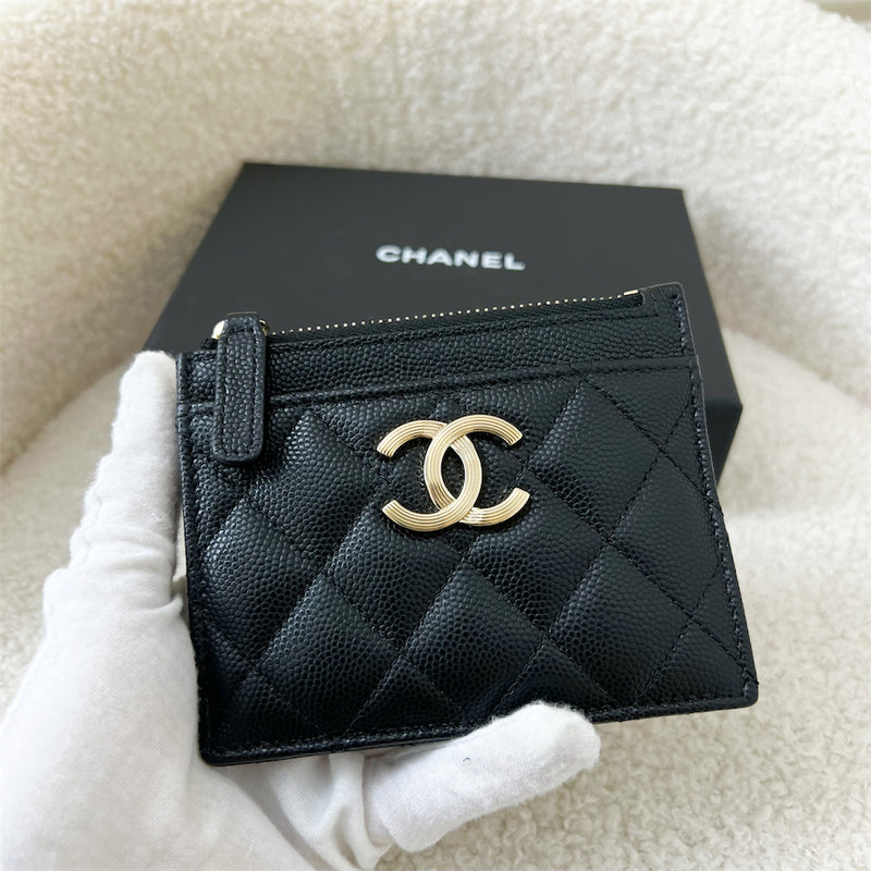 Chanel 23C Zip Card Holder in Black Caviar LGHW