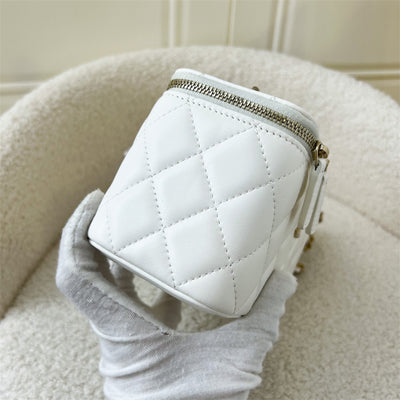 Chanel Pearl Crush Small Vanity in White Lambskin GHW