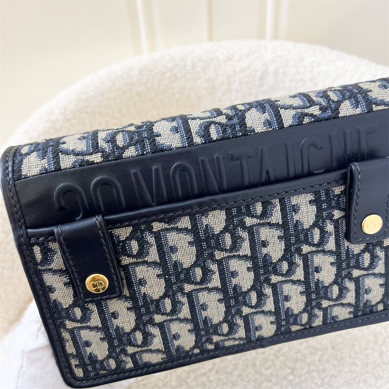 Dior Oblique 30 Montaigne Nano Pouch Bag in Navy Blue Canvas Cloth  ref.960329 - Joli Closet