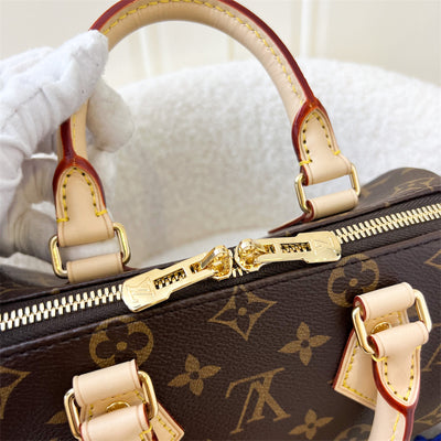 LV Speedy Bandouliere 20 in Monogram Canvas and Beige Patterned Strap