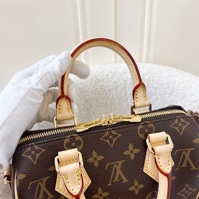 LV Speedy Bandouliere 20 in Monogram Canvas and Beige Patterned Strap