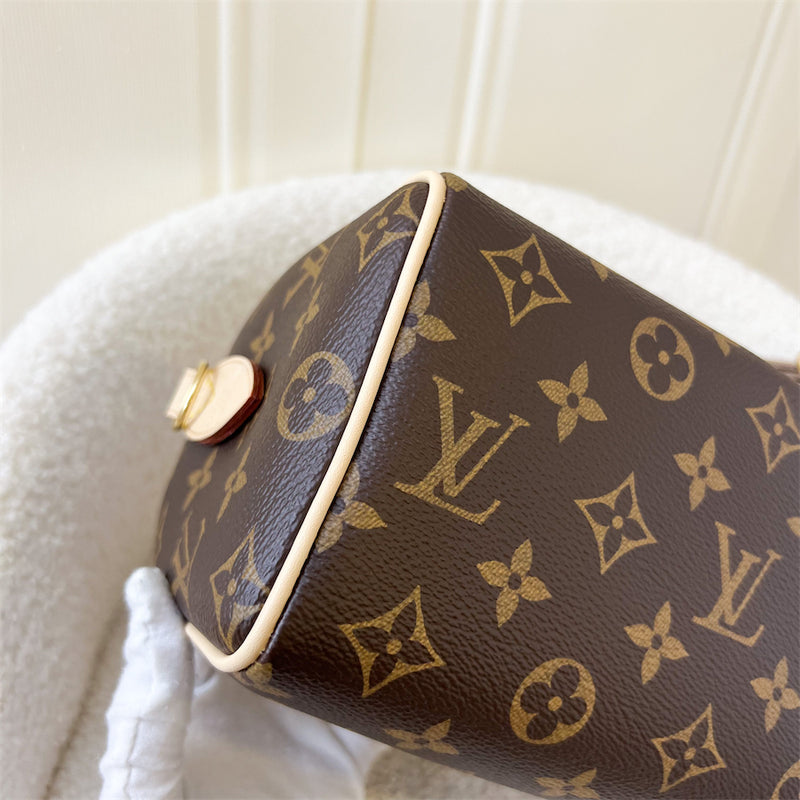 LV Speedy Bandouliere 20 in Monogram Canvas and Beige Patterned Strap