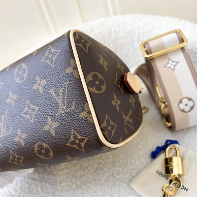 LV Speedy Bandouliere 20 in Monogram Canvas and Beige Patterned Strap