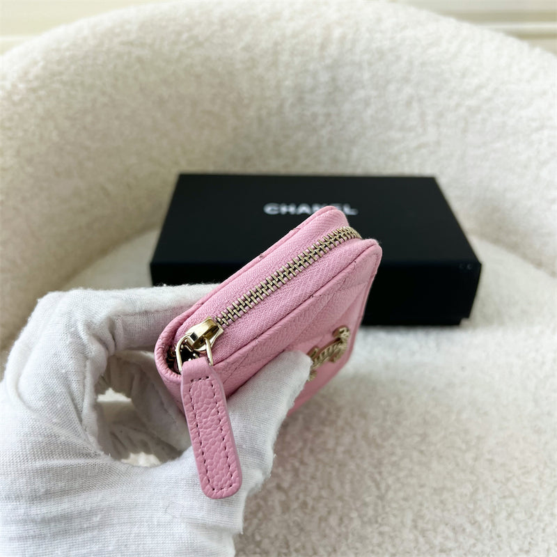 Chanel Zippy Card Holder in 23C Pink Caviar LGHW