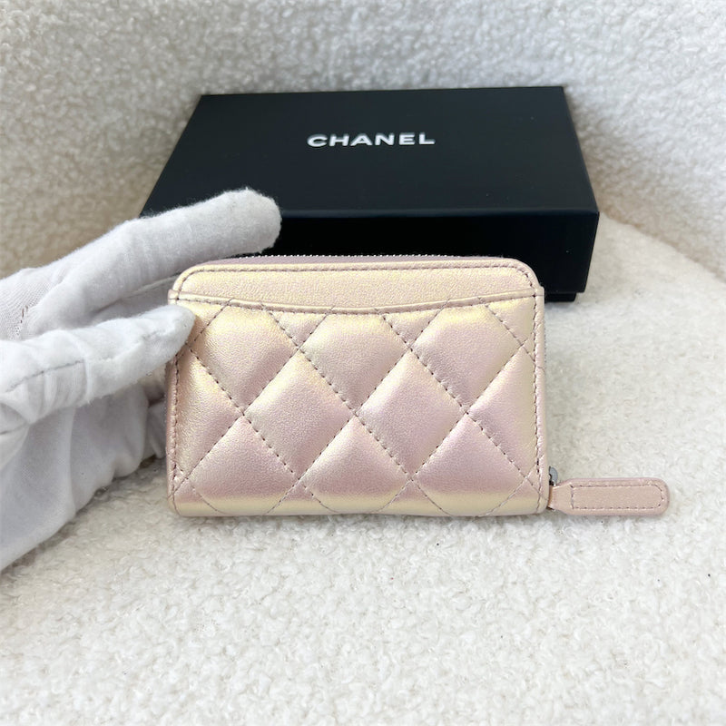 Chanel 21K Zipped Card Holder Purse in Iridescent Pink SHW