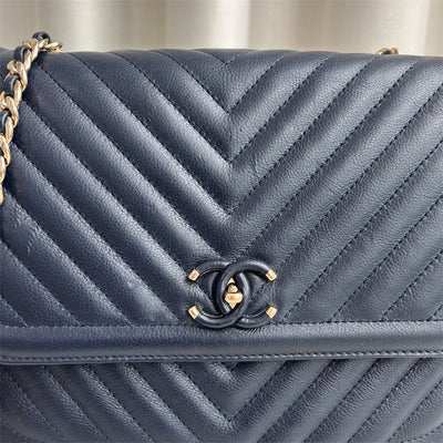 Chanel Seasonal Flap in Navy Chevron Grained Calfskin LGHW