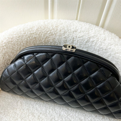 Chanel Timeless Kisslock Clutch in Black Lambskin and SHW