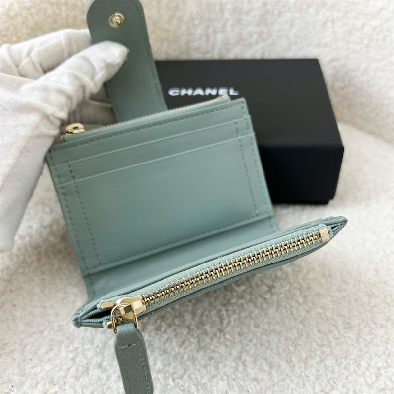 Chanel Bifold Wallet in Seafoam Green Caviar LGHW