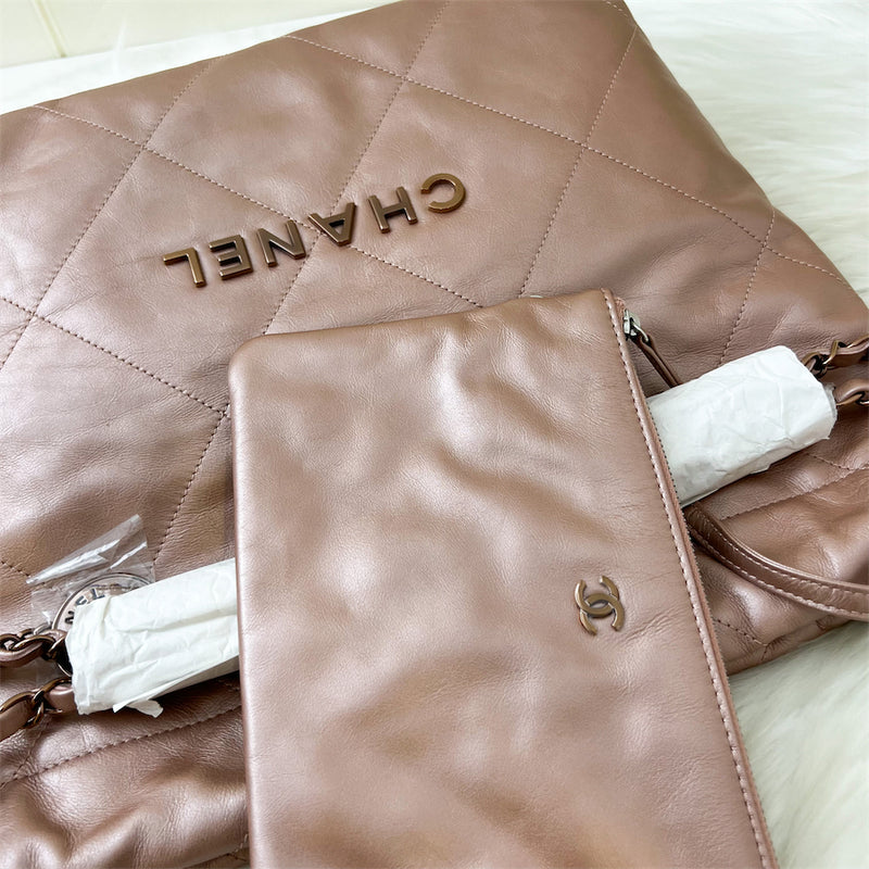 Chanel 22 Small Hobo Bag in Rose Gold Calfskin and RGHW