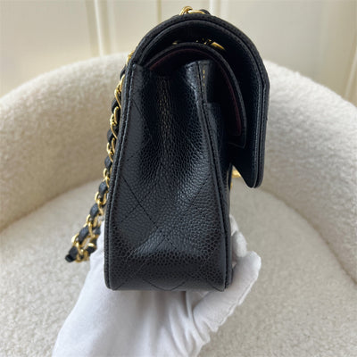 Chanel Classic Flap CF in Small Black Caviar GHW (2021)