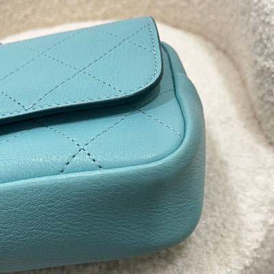Chanel 19C Casual Trip Belt Bag in Tiffany Blue SHW
