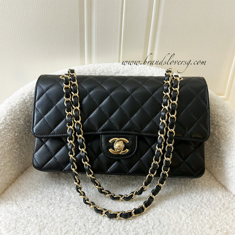 Chanel Medium Classic Flap CF in Black Caviar and GHW