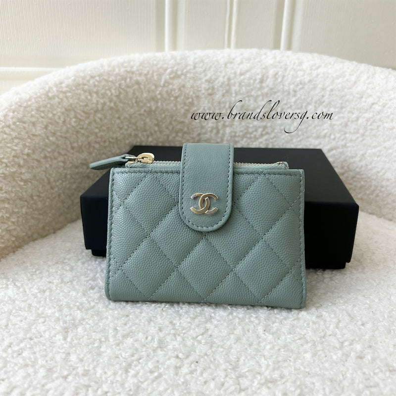 Chanel Bifold Wallet in Seafoam Green Caviar LGHW