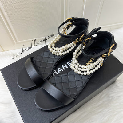 Chanel Sandals with Pearls in Black Lambskin Sz 37.5