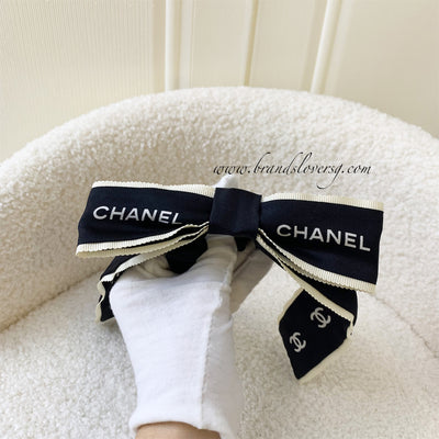 Chanel Hair Scrunchie in Black and White Fabric