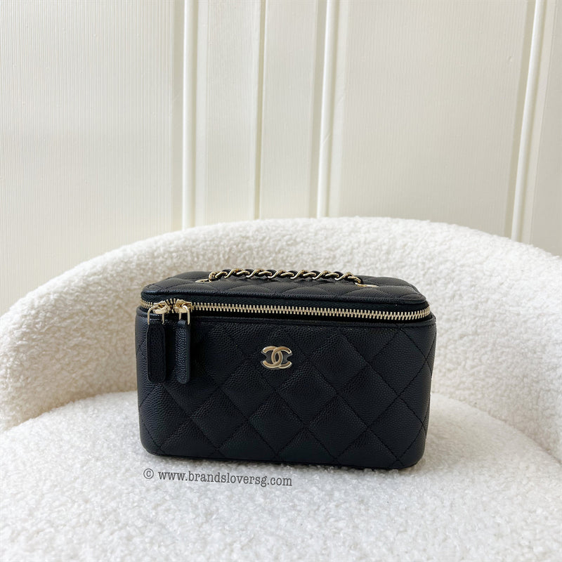 Chanel 20P / 22C Small Vanity in Black Caviar LGHW