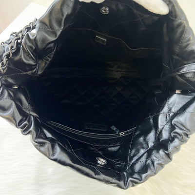 Chanel 22 Medium Hobo Bag in Black Calfskin and Black HW